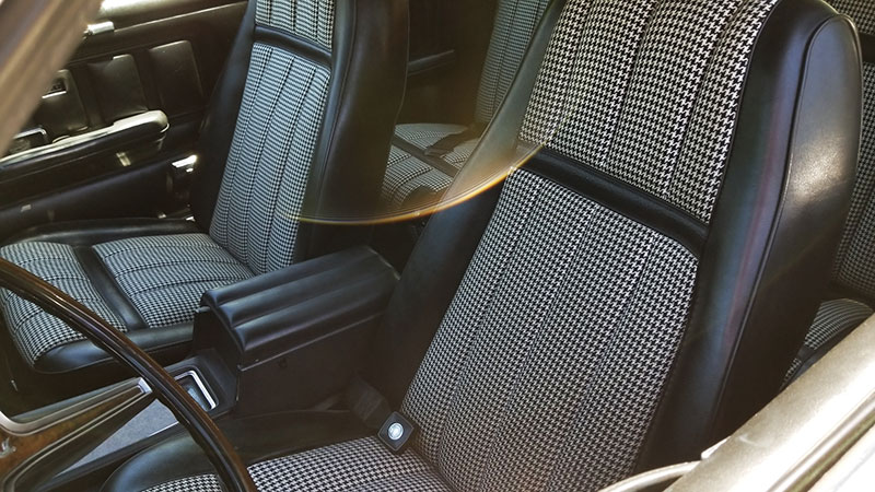 houndstooth-seats-02