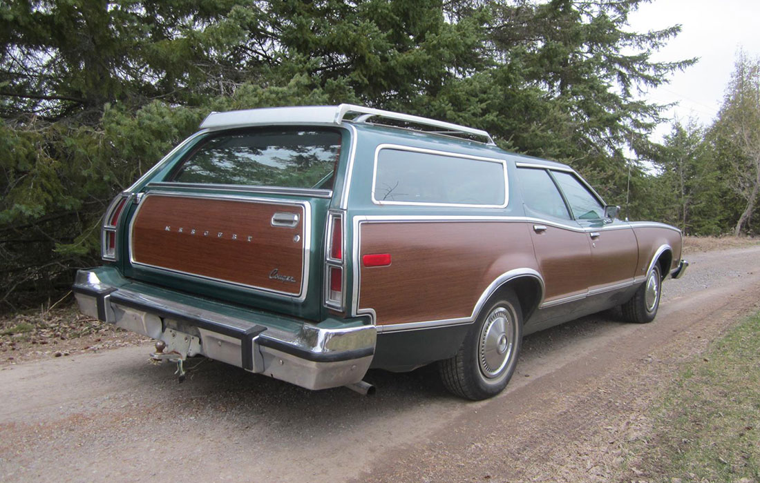 1977 Mercury Cougar Villager