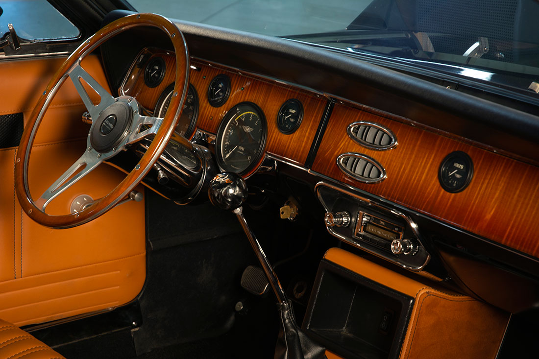 Stacey David's 1967 Mercury Cougar V8 Interceptor Dashboard