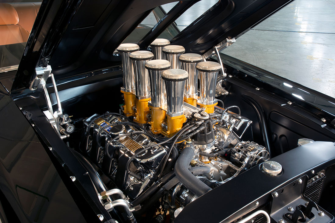 Stacey David's 1967 Mercury Cougar V8 Interceptor Hilborne fuel injection 